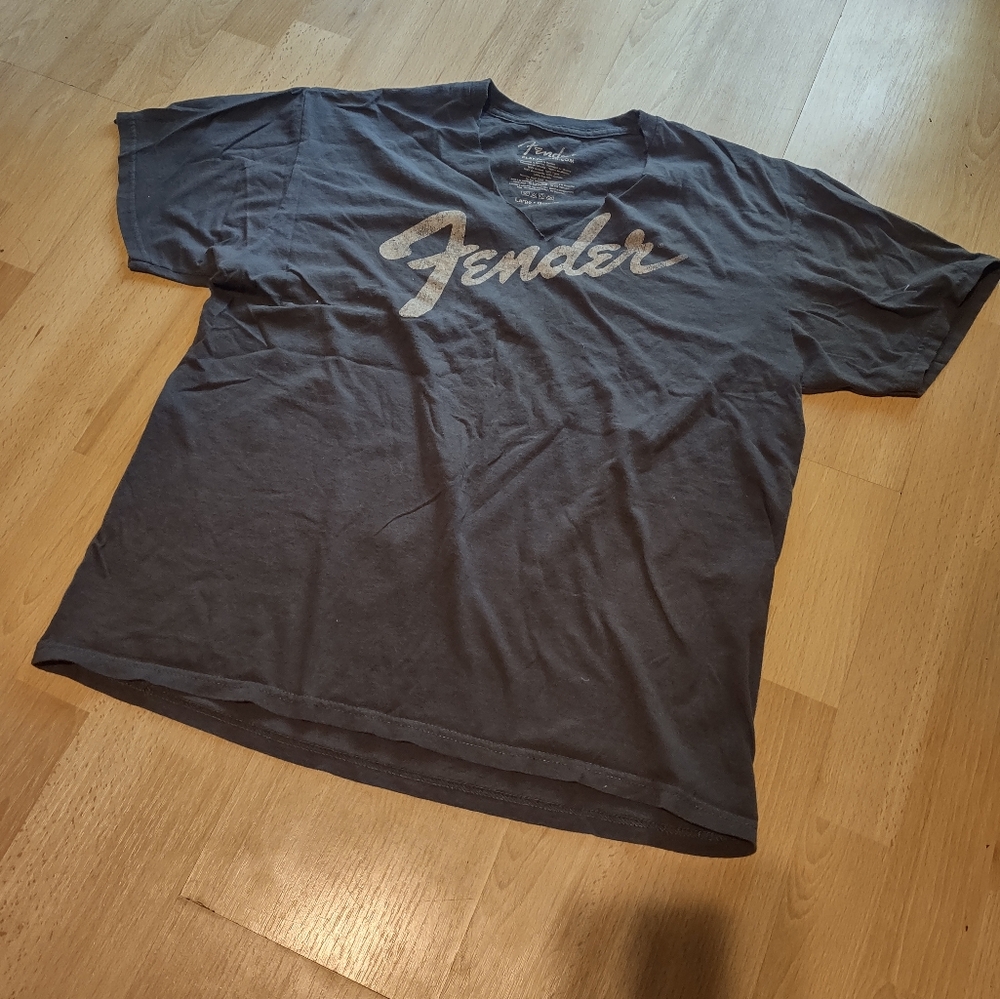 Fender Men's Charcoal Tee